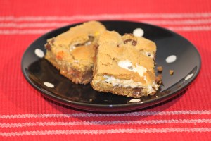 Marshmallow Reeses Blonde Brownies