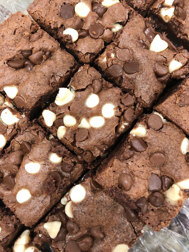 Easy Chocolate Chip Brownies